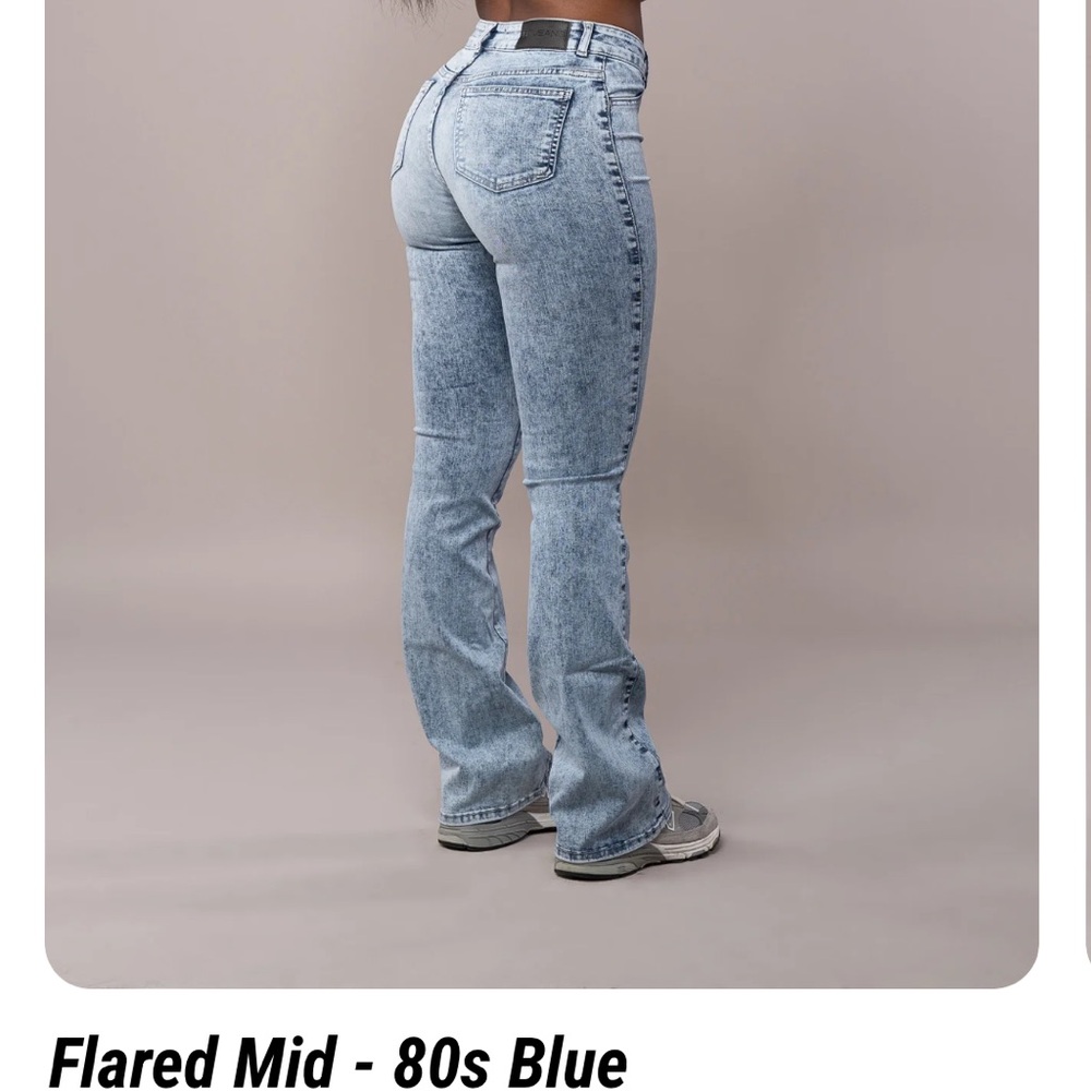 Flares Fit Jeans — 80s Blue! Size Medium